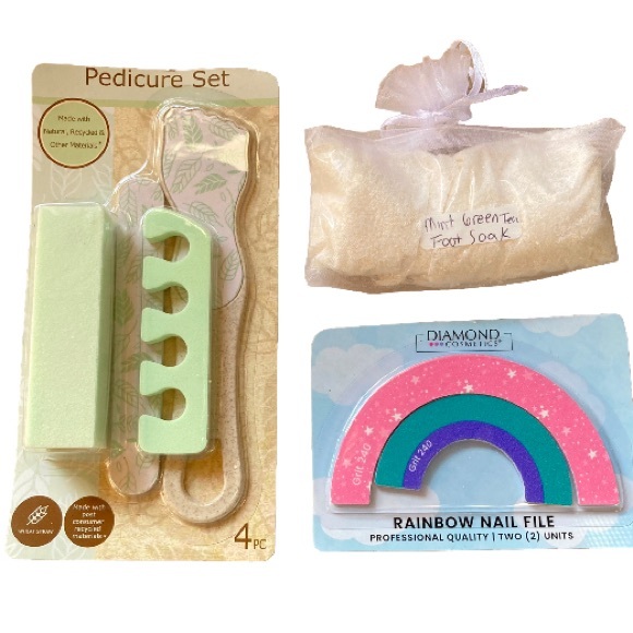 Pedicure Gift Set Rainbow Colorful Hand Fingernail and Foot File and Foot Soak - Picture 4 of 15